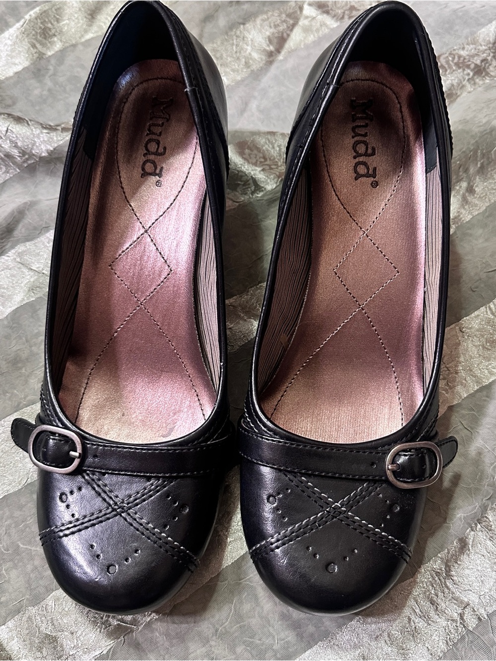 Y2K Mudd Black Leather Mary Jane Ballet Kitten Heels with Buckle Detail - Picture 4 of 9